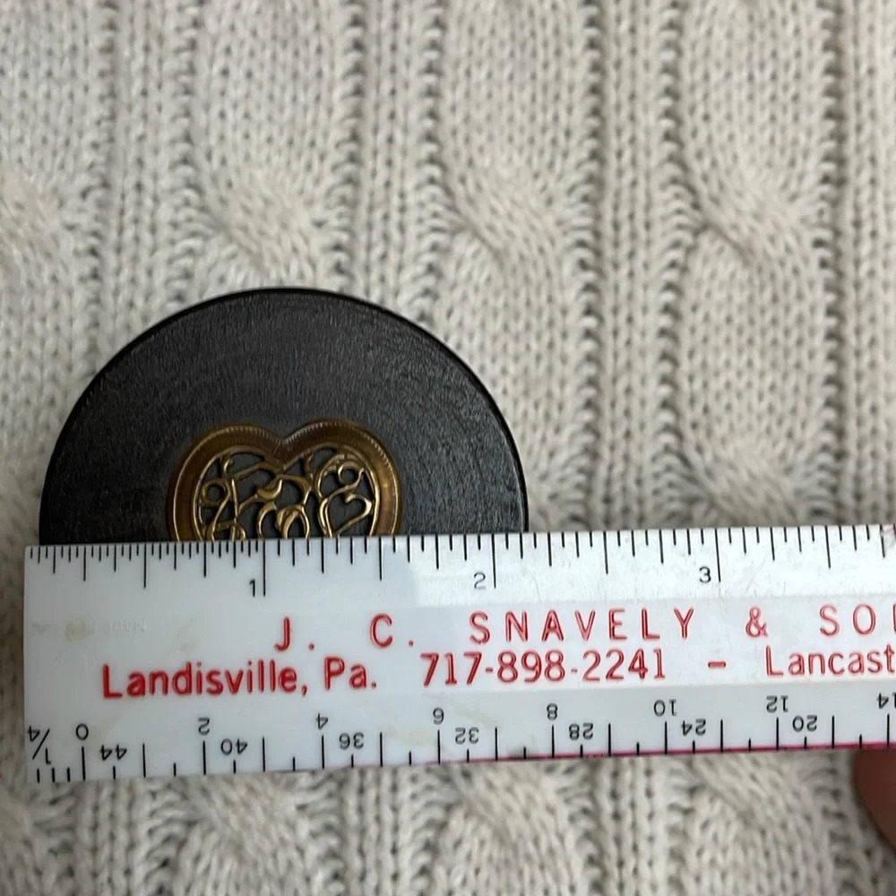 Wooden Trinket box with metal heart top. Measurement’s in pics. Jewelry rings - Picture 5 of 7